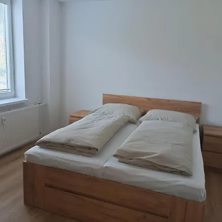 Apartament Luxusny *